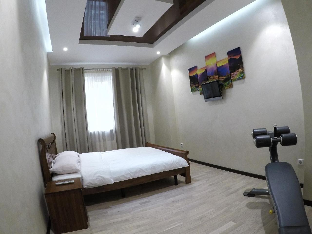 Apartment On Dragomirova Kiev Dış mekan fotoğraf