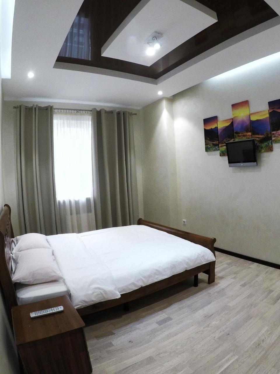 Apartment On Dragomirova Kiev Dış mekan fotoğraf