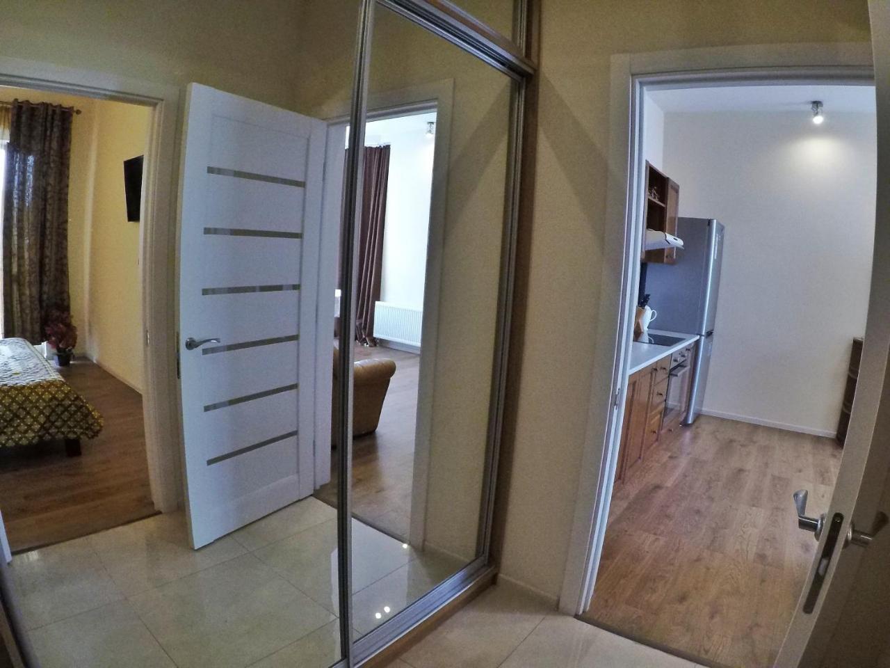 Apartment On Dragomirova Kiev Dış mekan fotoğraf